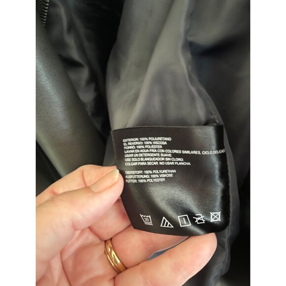 Bernardo Women's Gray Faux Leather Moto Jacket Zipper Pockets Size 1X Fits XL 14 - Picture 14 of 15